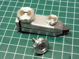 Almost complete vise head Almost complete vise head